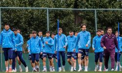 Trabzonspor'da Göztepe maçı hazırlığı sürüyor: Fatih Tekke hücuma ve savunmaya çözüm arıyor