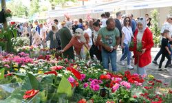 Bayındır’da bahar çiçek gibi açıyor: 26. Uluslararası Çiçek Festivali başlıyor