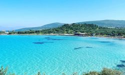Plajıyla dünya standartlarını zorlayan İzmir’in en güzel köyü: Berrak denizi ve beyaz kumsalı cezbediyor