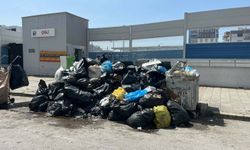 Grev yüzünden sokaklarda çöpler birikti, Çiğli’de sağlık tehlikesi kapıda