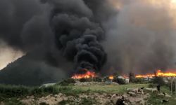 Karabağlar’da kaçak döküm sahasında yangın paniği!