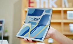 Katlanabilir ilk e-kitap tanıtıldı: Readmo'dan MooInk V