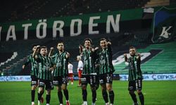 Kocaelispor, iç transferde arka arkaya imzaları açıkladı: Ryan Mendes ve Oğulcan Çağlayan ile yola devam
