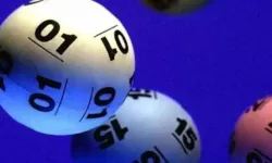 Yapay zekayla büyük ikramiye: 36 milyon ruble kazandı!
