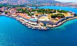 Alaçatı’ya rakip İzmir’in en nostaljik noktası! Deniz kokan sokaklarıyla balık ızgara keyfine doyum olmuyor