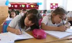 1 Mayıs resmi tatil mi? 1 Mayıs'ta okullar var mı? Üniversiteler 1 Mayıs'ta tatil mi olacak?