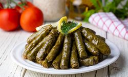 Hataylı ustalar açıkladı: Meğer yaprak sarmasının lezzetli olması buna bağlıymış!