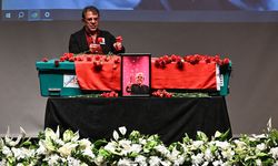 Türk sinemasının usta ismi-yönetmen Ali Özgentürk, son yolculuğuna uğurlandı!