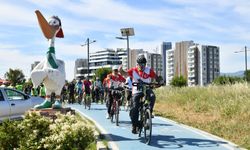 Dünya İklim Günü’ne özel rota Çiğli’de çizildi: Bisikletliler pedallara asıldı