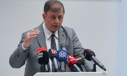 Başkan Cemil Tugay gündemi değerlendirdi: "Kendi adıma değil ülkem adına endişeliyim"