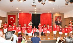 Çiğli’de “Aynı Gemideyiz” oratoryosu izleyenlerden tam not aldı