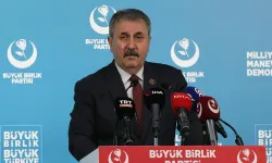 BBP Lideri Destici'den net mesaj: Kim hedef alırsa bizi karşısında bulur