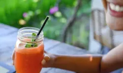 Havuç sadece gözlere iyi gelmiyormuş: Yorgun yüzlere adeta doping etkisi yapıyor!