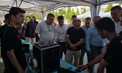 Liseli gençler projelerini sergiledi