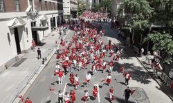 New York’ta Türk bayraklarıyla festival coşkusu
