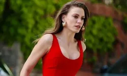 Serenay Sarıkaya geri döndü! “Kimler Geldi Kimler Geçti”nin ikinci sezonu Netflix’te