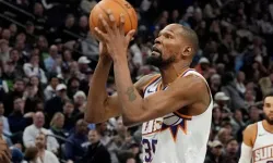 Kevin Durant Houston Rockets’a takas oldu: Suns, Jalen Green, Dillon Brooks ve çok sayıda Draft hakkı aldı