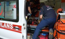 Dereye düşen oğlunu kurtarmak i̇sterken canından oldu