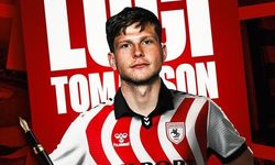 Samsunspor'dan savunmaya güç: İzlandalı sol bek, 4+1 yıllık sözleşme ile resmen transfer edildi