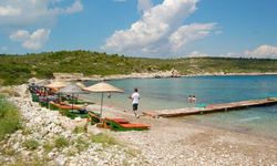 İzmir’den ESHOT’a binen soluğu burada alıyor! Serin deniziyle mes ediyor uygun fiyatlarıyla ziyaretçisini üzmüyor
