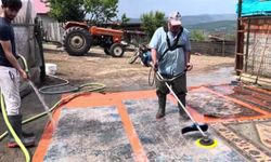 Motorlu tırpan halı yıkama makinesine dönüştü
