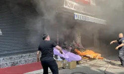 Ayakkabı dükkanında aniden çıkan yangın paniğe neden oldu!