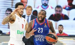Anadolu Efes’ten büyük transfer: Yılın savunmacısı kadroya katıldı!