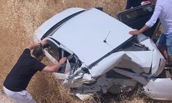 Kırkağaç'ta iki otomobil şarampole devrildi: 4 yaralı, 1’i ağır