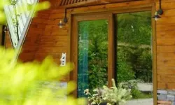 Doğal sit alanında kaçak yapı alarmı: Akbük Koyu’nda 11 Tiny House mühürlendi!