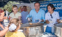 Kuşadası’nda muharrem ayı geleneksel aşure ikramı