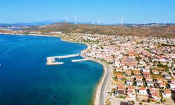 Çeşme’nin saklı güzelliği: İzmir’e çok yakın, doğaya doyuran bu sahil yazın gözdesi oldu!