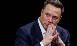 Elon Musk tarihe geçti! Dünyanın ilk dolar trilyoneri oldu