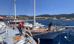 Bodrum'da yürekler ağıza geldi! Bir tur teknesi batma tehlikesi geçirdi!