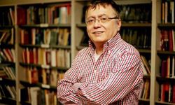 Usta Gazeteci Hikmet Çetinkaya hayata veda etti