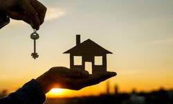 Çeşme'de 80 metrekarelik daire icradan satışta