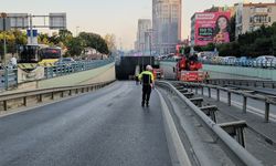İETT otobüsünde yangın çıktı, alt geçitte trafik durdu