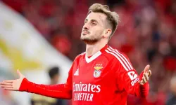 Ünlü futbolcu’dan sessizliği bozan paylaşım: Eşiyle ilk kare geldi