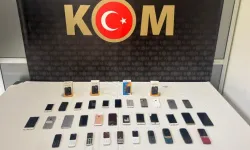 37 gümrük kaçağı cep telefonu ele geçirildi!