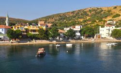 Balıkesir'in el değmemiş adası güzellikleri ile büyülüyor! Doktor girmeyen ada olarak da biliniyor! Yazın dolup taşıyor!