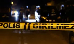 Virajda feci kaza: Motosiklet kaldırıma çarptı, hayati tehlike var!