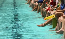 Havuzlarda cepli şort ve burkini yasaklandı, kurala uymayanlar dışarı atılacak!