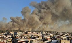 Buca'daki yangına sabahın ilk ışıklarıyla müdahale yeniden başladı