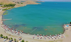 Doğuda Ege’yi aratmayan plaj: Burada yazlık alan kazandı! Elazığ’ın mavi cenneti tatilcileri büyülüyor