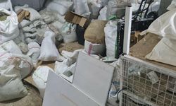 Konak'ta gıda denetiminde ceza: 567 kilo güvensiz gıda imha edildi