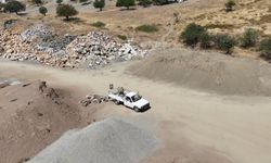 Seferihisar'da kaçak hafriyata drone'lu takip