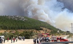 Silifke orman yangınında 4 mahallede tahliye başladı