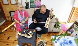 Yoğurt kalıbından bağlama, tenekeden rebaba: Geri dönüşümle kültür yaşatılıyor