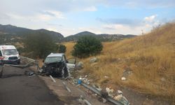 Direksiyon hakimiyetini kaybetti! 4 kişi yaralandı!