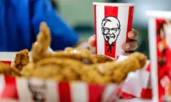 KFC küçülmeye gitti! Yüzlerce şube kapandı