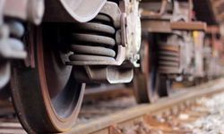 Feci tren kazası: Bir kişi hayatını kaybetti, seferler iptal edildi